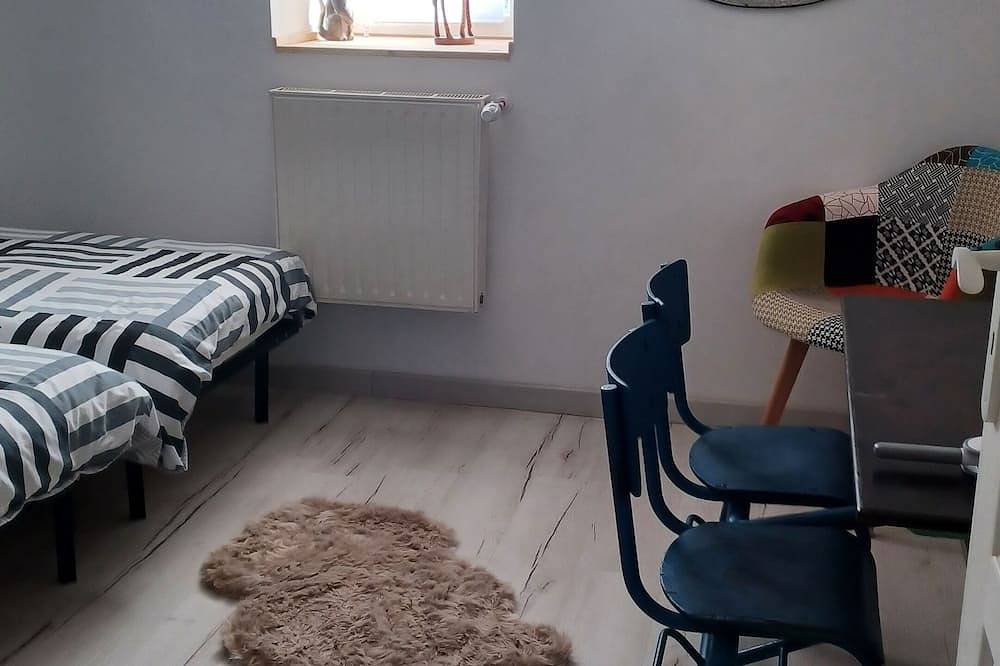 For rent in the commune of St caradec tregomel half an hour from Lorient in Saint-Caradec-Trégomel, Pontivy und Umgebung