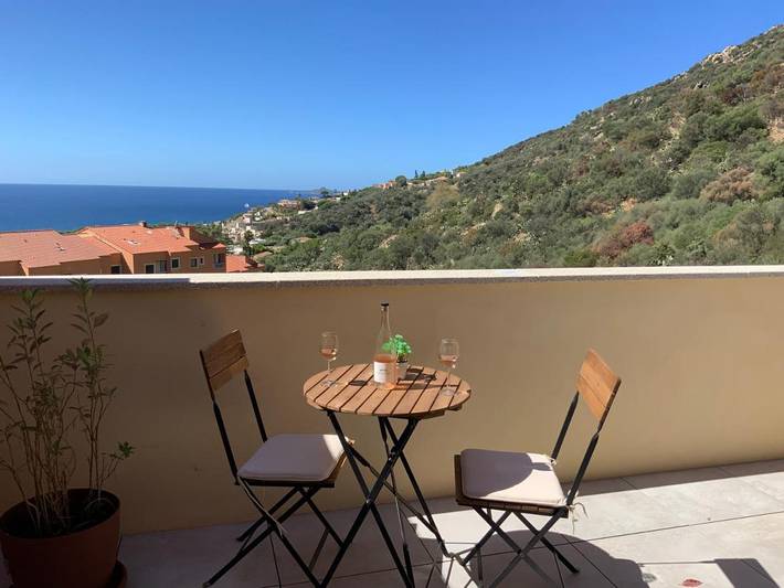 Gîte pour 5 personnes, avec vue et terrasse dans Plage Marinella - 3