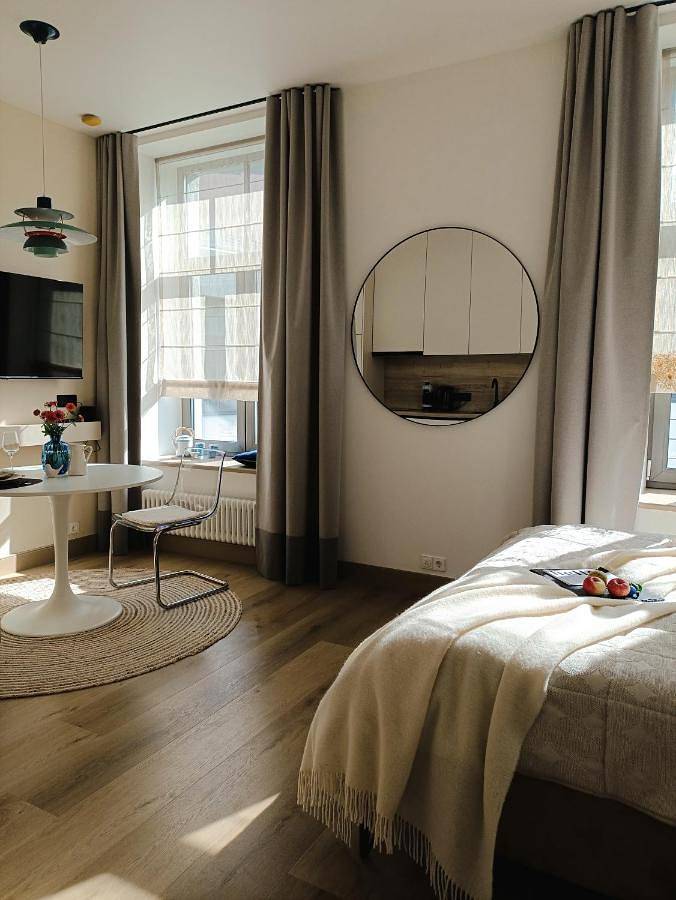 Ferienwohnung für 2 Personen, mit Ausblick und Terrasse in Riga