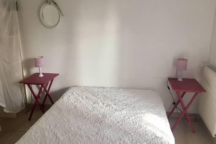 Location de vacances pour 11 personnes, avec terrasse et jardin dans Plage de Lanséria - 4