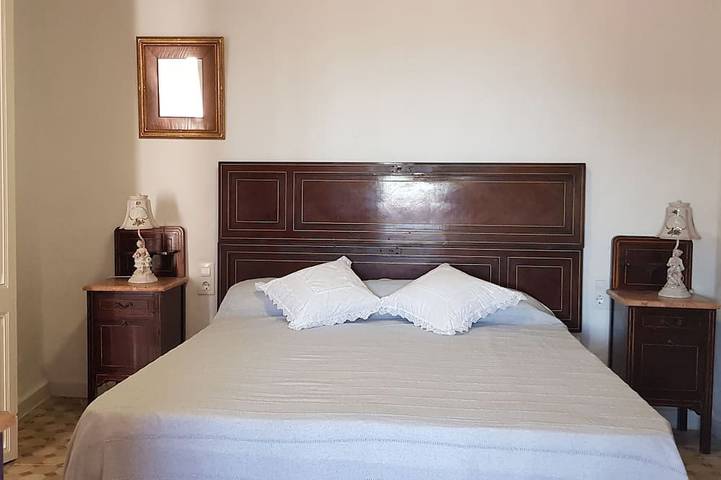 Ganze Wohnung, Charmantes Apartment in der Stadt, zwischen Meer und Bergen. Mit Spa-Bereich. in Sant Jordi, Castellón Provinz