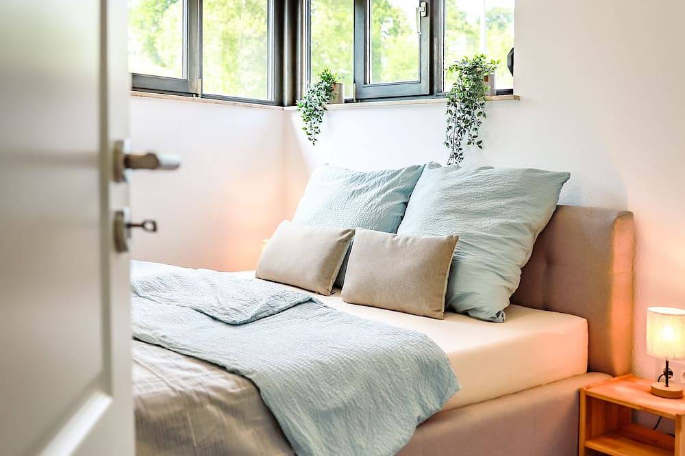 Ganze Wohnung, Sonnen Panorama - Abenteurer und Weltentdecker - Fewo mit 60 qm - ruhige Lage in Winterberg, die Mittelgebirge