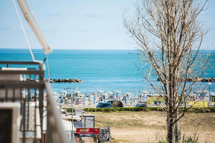Gîte pour 4 personnes, avec vue et terrasse à San Salvo Marina - 2