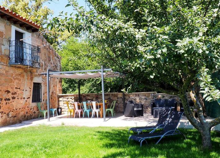 Casa de vacaciones para 10 personas, con jardín y vistas en Comarca de Soria - 2