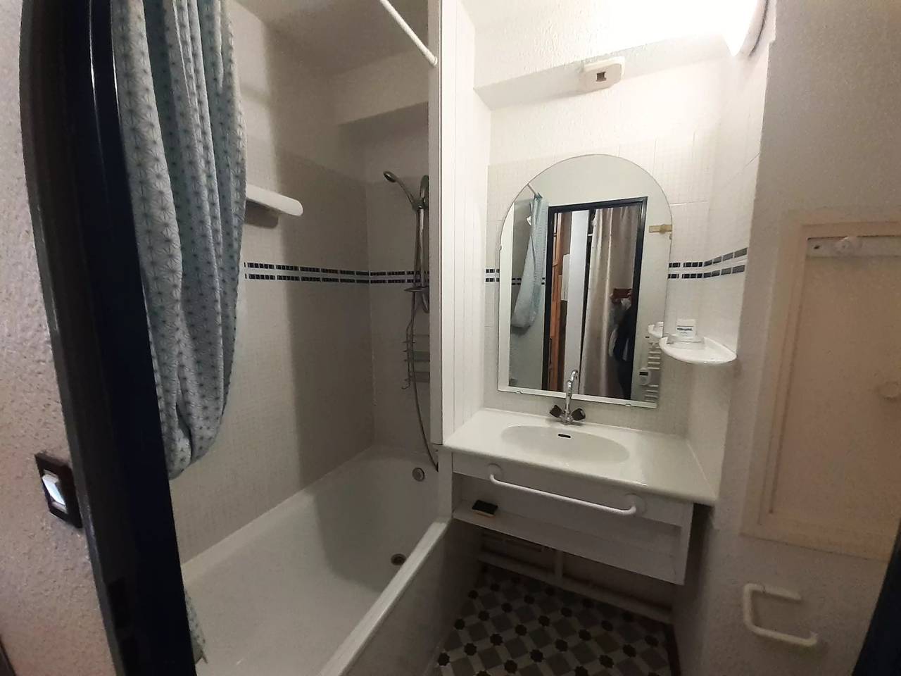 Entire studio, Studio for 3 people in Valfréjus, Modane