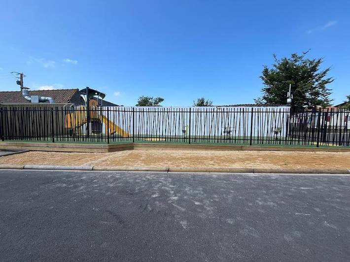 Location de vacances pour 8 personnes, avec terrasse ainsi que jardin et piscine à Noyelles-sur-Mer - 3