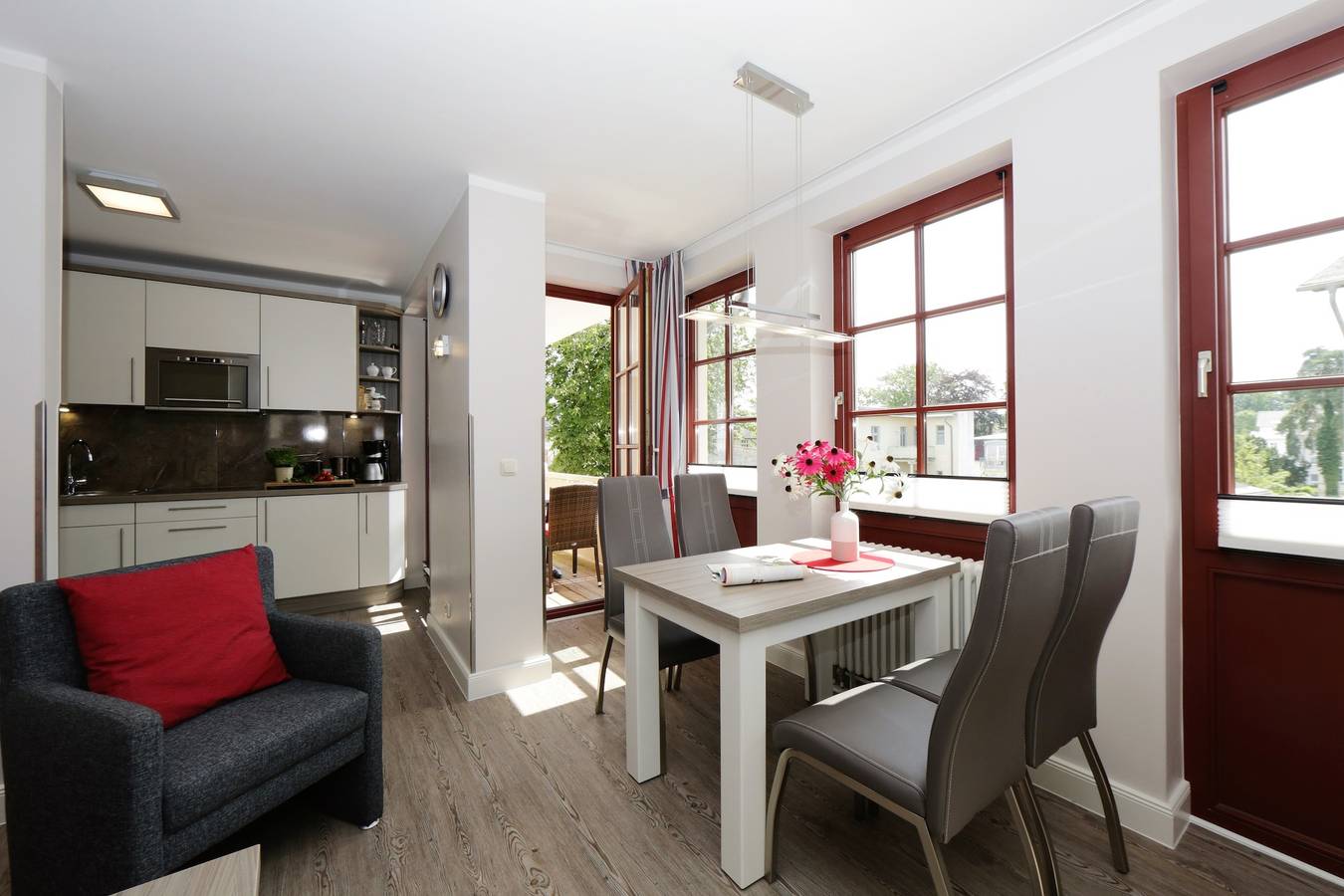 Ganze Ferienwohnung, (Brise) Neubauvilla Damaris App. 06 in Seebad Heringsdorf, Heringsdorf