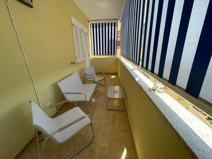 Casa vacanza per 4 persone, con panorama e terrazza, con animali domestici a Rivabella