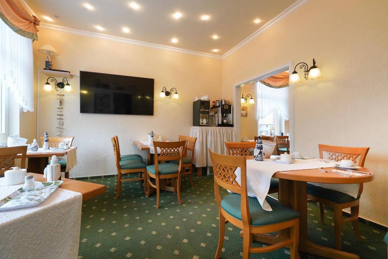 Budget Single Room in Borkum