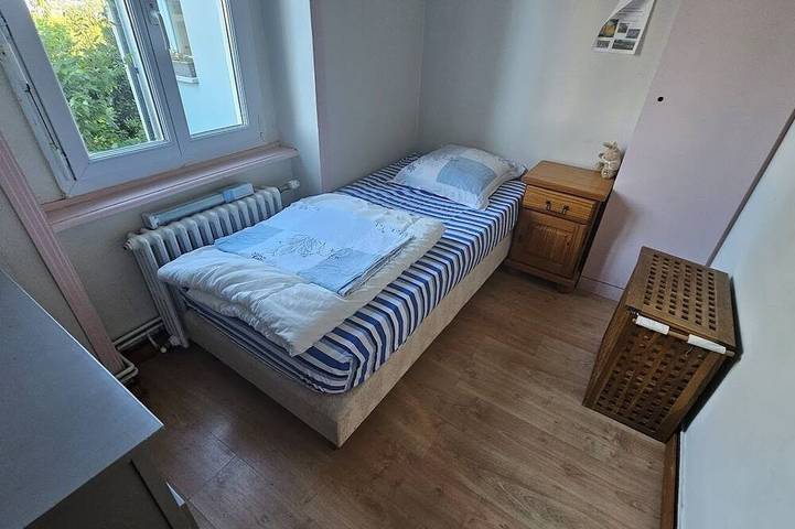 Maison Bleue 80 m2, Proche de la Mer, Jardin Clos, Gr 34 in Plouguerneau, Brest region