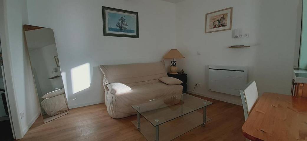 Gîte pour 2 personnes, avec terrasse à Saint-Laurent-de-la-Prée - 3