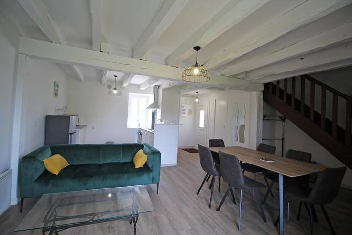 Gîte pour 6 personnes, avec jardin, animaux acceptés à Saint-Mathieu - 4