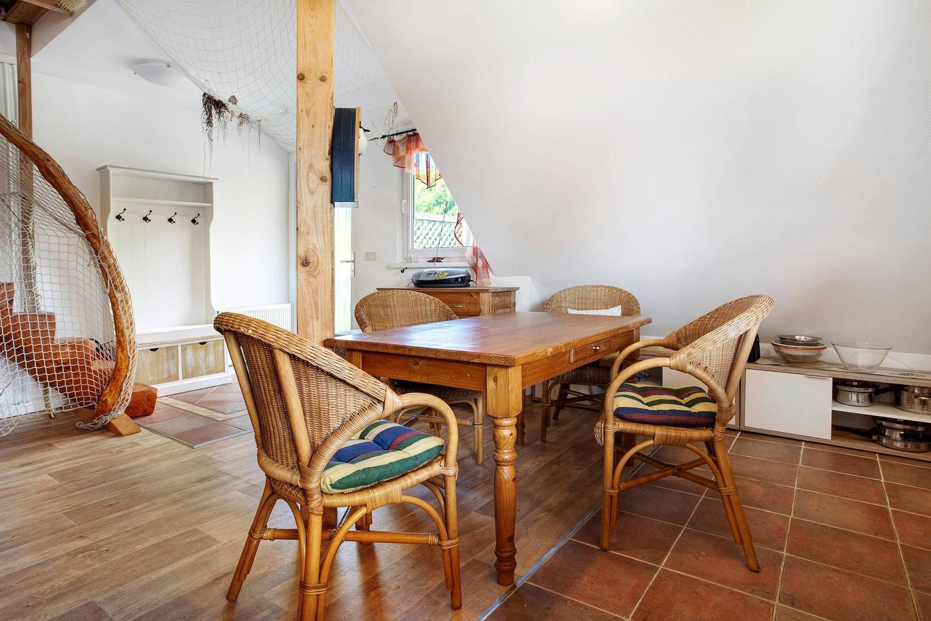 Ganze Wohnung, Ferienwohnung 'Landhaus Peenemnde' mit privater Terrasse, privatem Garten und Wlan in Peenemünde, Usedomer Norden