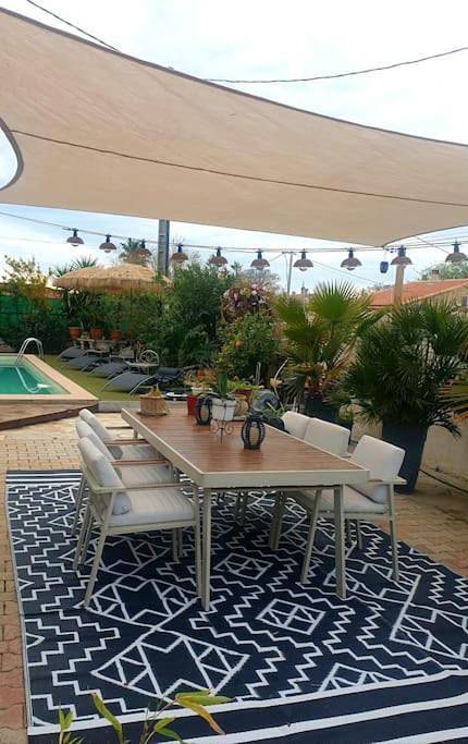 One-Bedroom House in Marignane, Côte méditerranéenne (France)