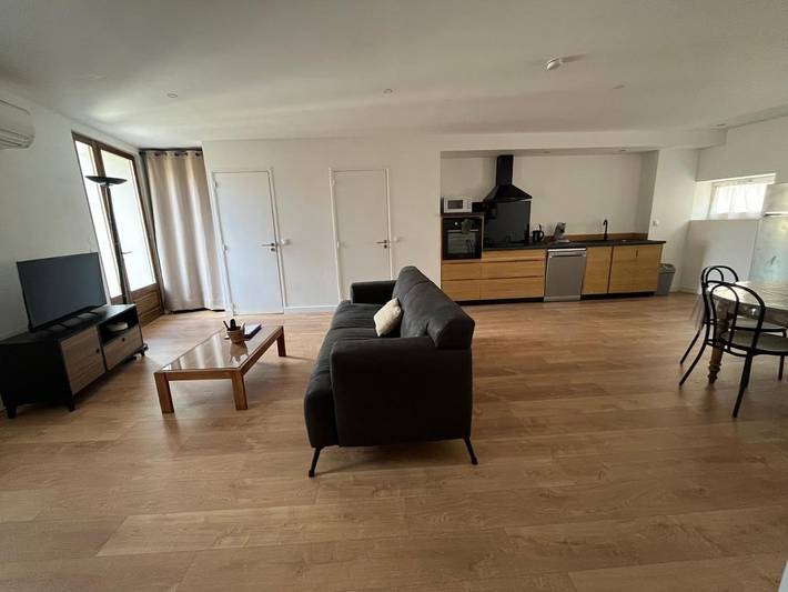 Location de vacances pour 4 personnes, avec Balcon et Terrasse à Saint-Martin-de-Londres - 4