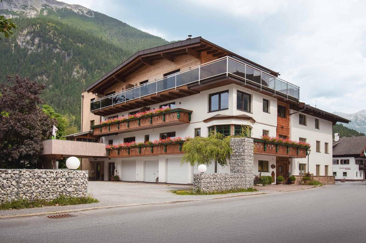Ganze Wohnung, Double Room in Lechtaler Alpen, Bichlbach
