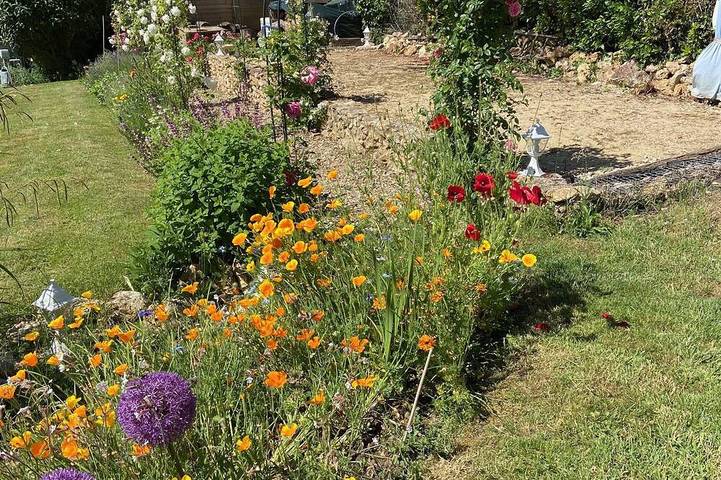 Village studio, close to Versailles & Paris in Saint-Nom-la-Bretèche, Yvelines