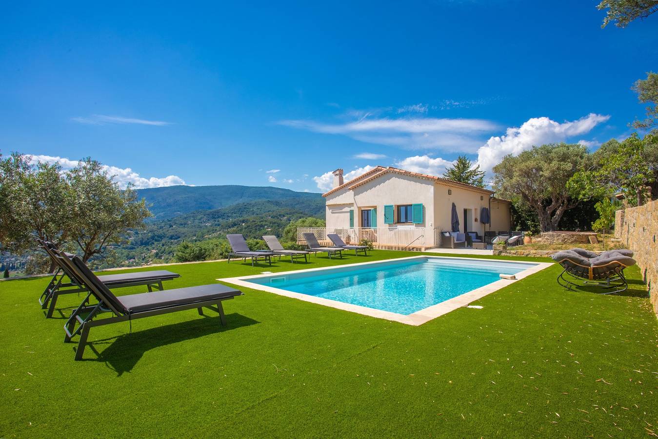 Les Oliviers de Lunéa, villa dans les hauteurs de fayence in Fayence, Région de Draguignan
