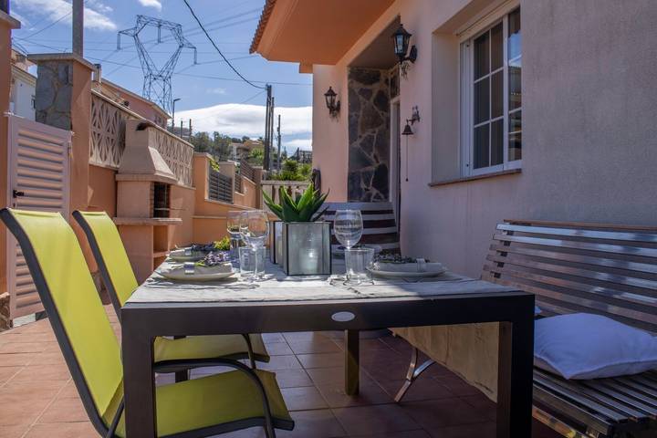 Casa de vacaciones para 6 personas, con jardín, Se admiten mascotas - 1