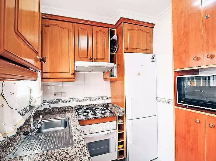 Casa rural para 4 personas, con Terraza además de Jardín y Piscina en Santa Pola - 4