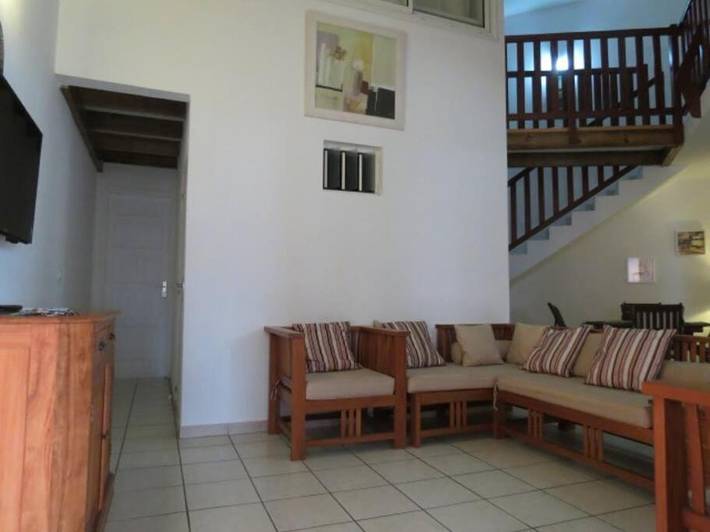 Location de vacances pour 8 personnes, avec terrasse ainsi que vue et jardin dans Plage de Boucan Canot - 4