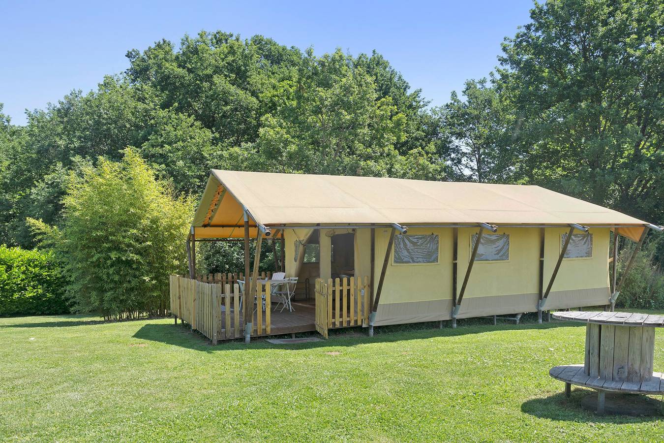 Lodge “La Forêt” in the Heart of Périgord – Comfort and Relaxation for Families in Saint-Sauveur (Dordogne), Périgord Pourpre