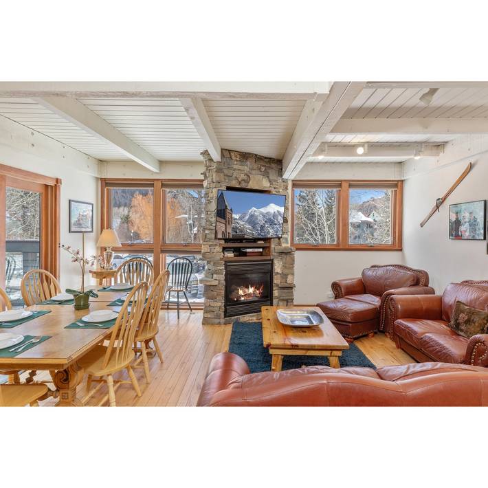 Vacation rental for 8 people, with yard and sauna in Telluride