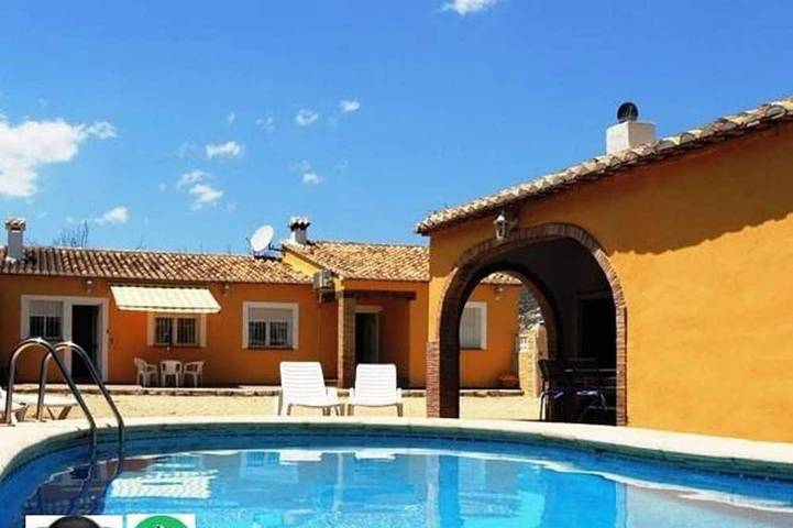 Chalet para 7 personas, con jardín y terraza - 1