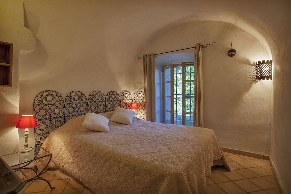 Oude molen huis karakter in Feliceto, Calvi en omgeving