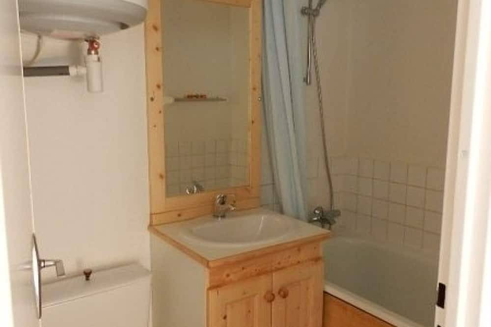 Ganze Wohnung, 16m² Studio direkt an der Piste, Le Pleynet in La Ferrière, Le Pleynet