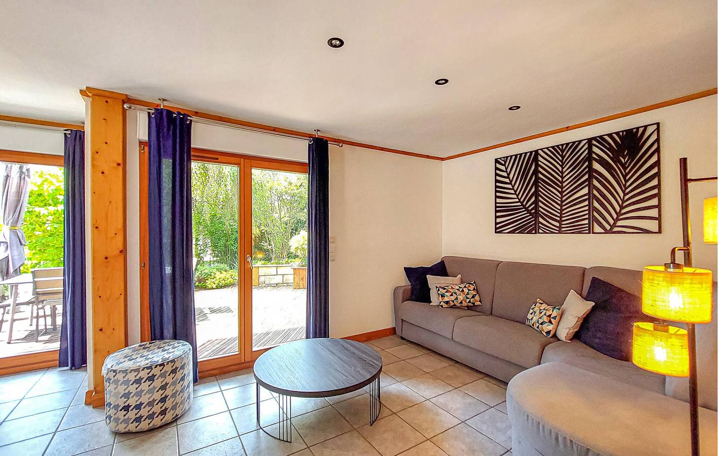 Appartement confortable avec piscine, jardin et bain à remous - près de Rupt-sur-Moselle in Rupt-sur-Moselle, Région d'Épinal