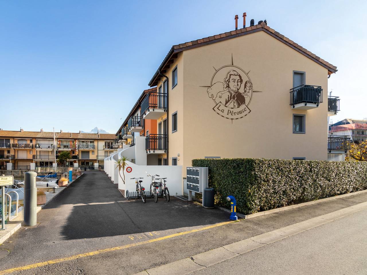 Entire apartment, La Perouse D1/2 in Les Evouettes, Port-Valais