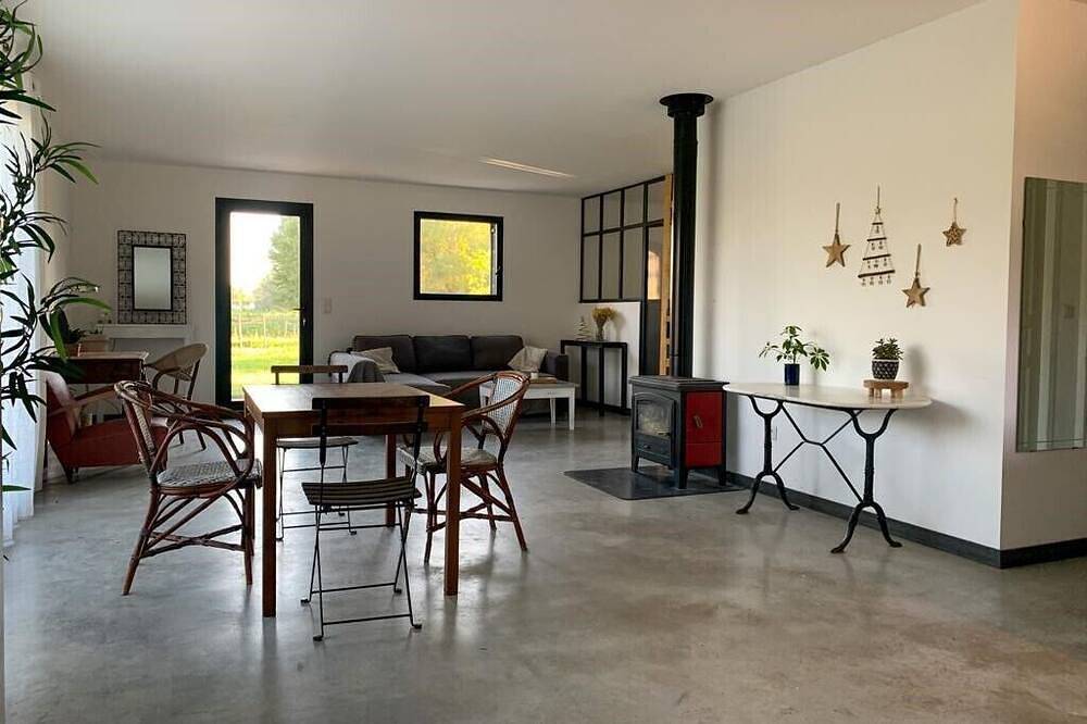 La campagne : Logement au calme avec jardin et bassin in Lauris, Parc naturel régional du Luberon