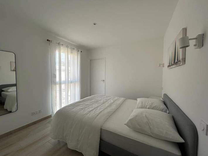 Location de vacances pour 10 personnes, avec jacuzzi ainsi que jardin et piscine, animaux acceptés à Saint-Augustin - 4