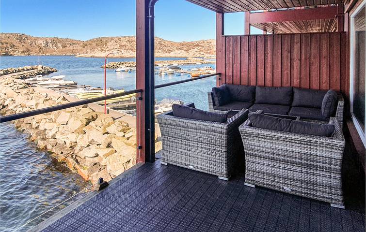 Appartement de vacances entier, Appartement de vacances pour 6 personnes avec terrasse in Korshamn, Lyngdal