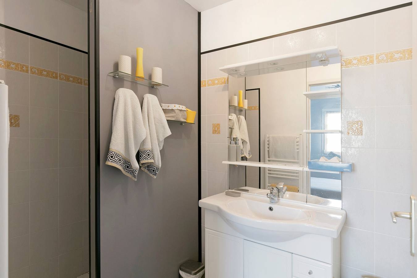 Chambre d’hôtes « Les Boubous - Lulu » avec terrasse, jardin partagés et Wi-Fi in Saint-Nazaire, Côte d'Amour