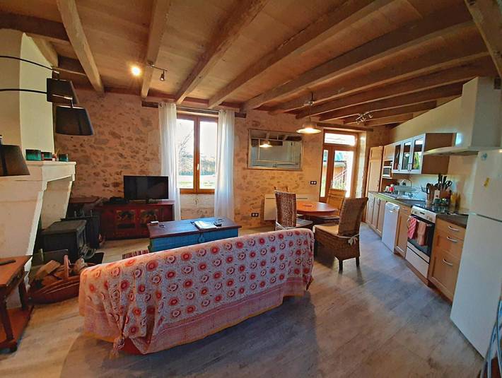 Gîte pour 3 personnes, avec jardin, animaux acceptés à Roussines - 2