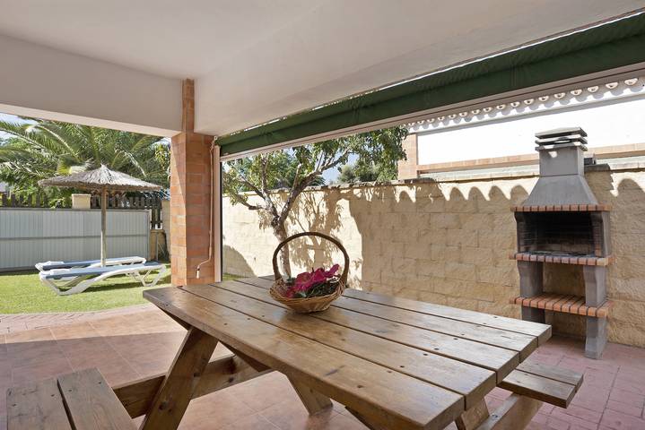 Maison de vacances pour 4 personnes, avec jardin et bassin pour enfant à Barbate