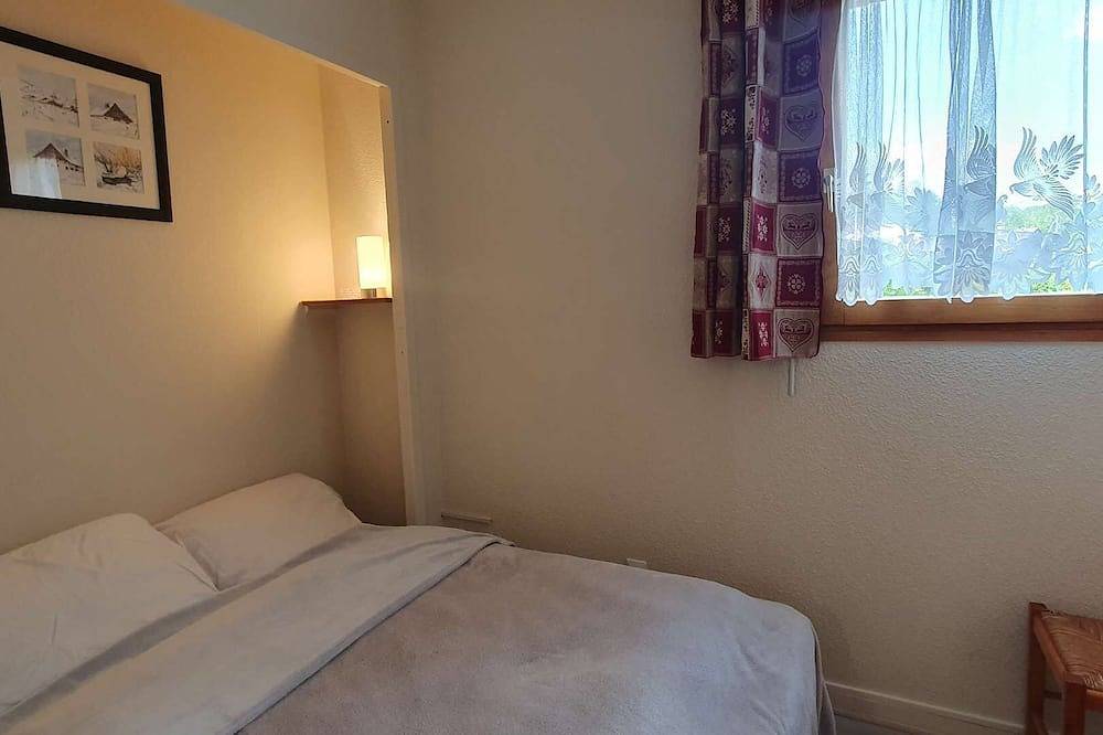 Entire apartment, Metabief - Beausoleil - Front des Pistes Apartment 6 People - Appa Bfp 105C in Mouthe-Lac et Mont d’Or, Doubs