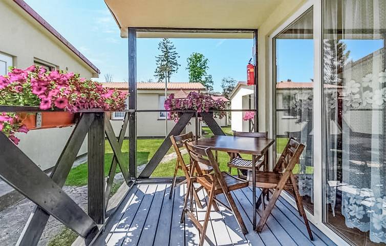 Ferienhaus für 5 Personen, mit Pool und Terrasse in Rewal - 3