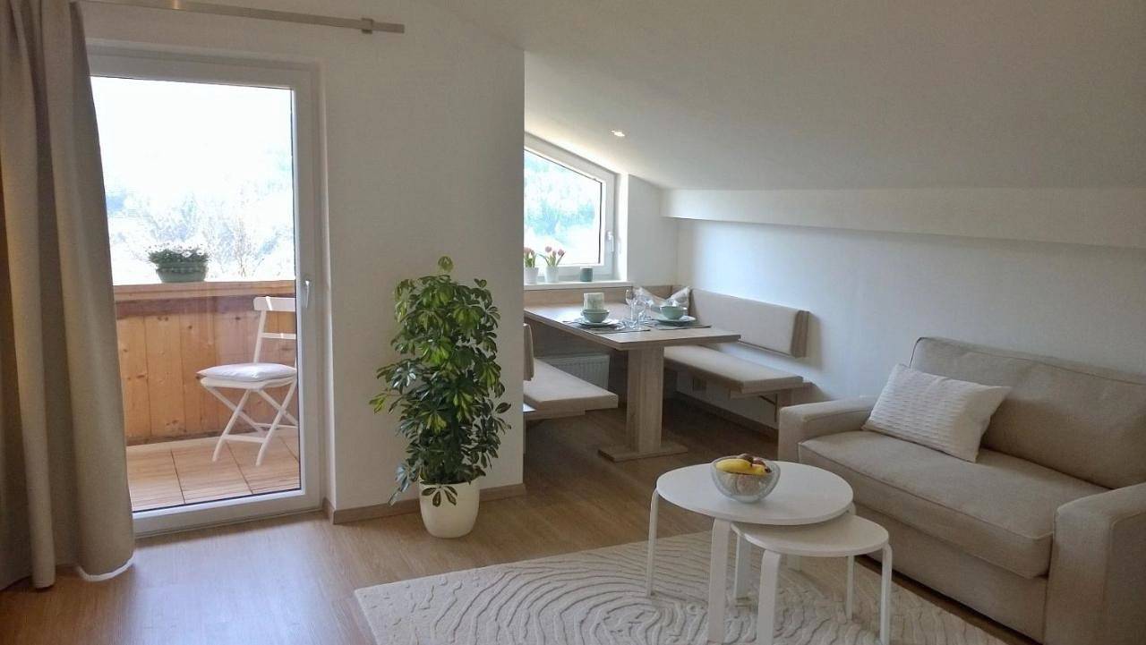 Ganze Wohnung, Apartment with Balcony in Waidhofen an der Ybbs, Mostviertel Region