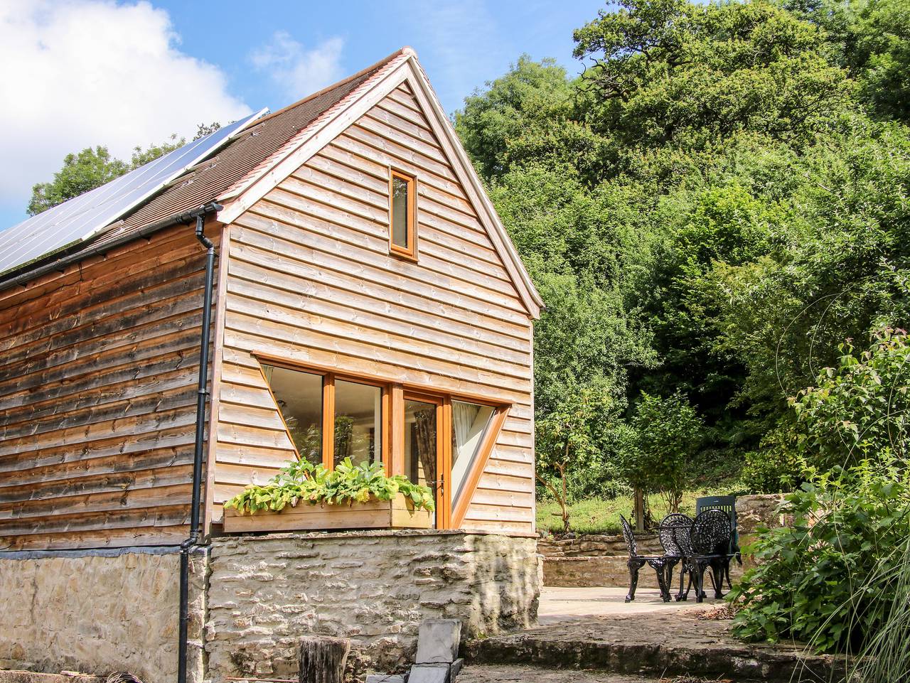 Pool Barn in Shropshire Hills