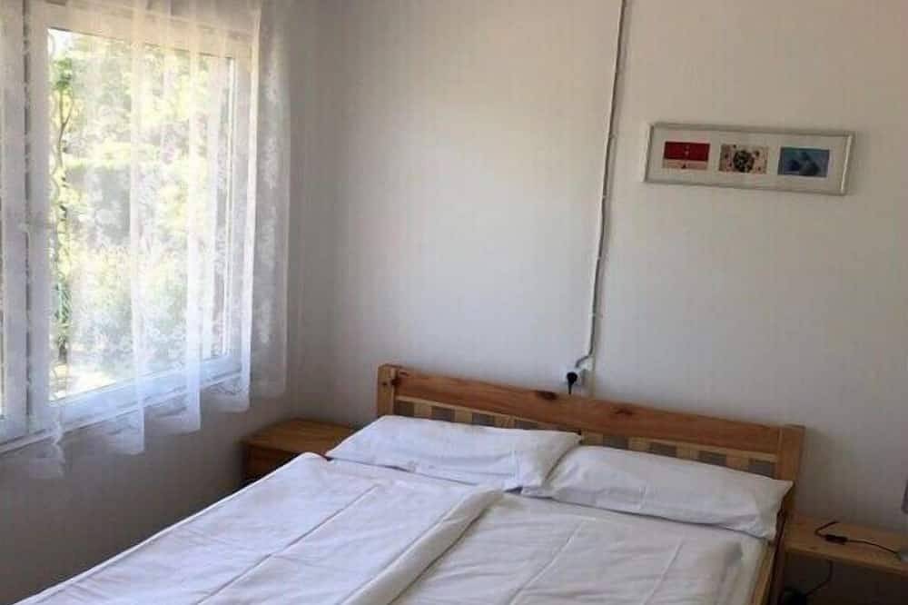 Ganze Wohnung, Bungalow im Spreewald mit Terrasse und Rasen in Jessern, Schwielochsee