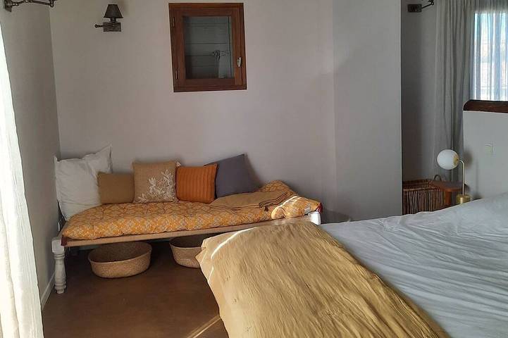 Location de vacances pour 6 personnes, avec Terrasse et Jardin à Saint-Maximin (Nimes) - 3