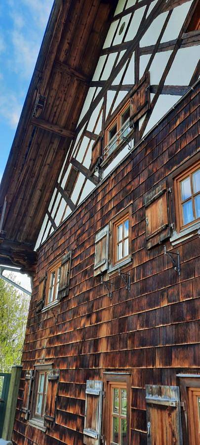 Privatzimmer für 99 Personen, mit Ausblick und Garten, mit Haustier in Mittelberg