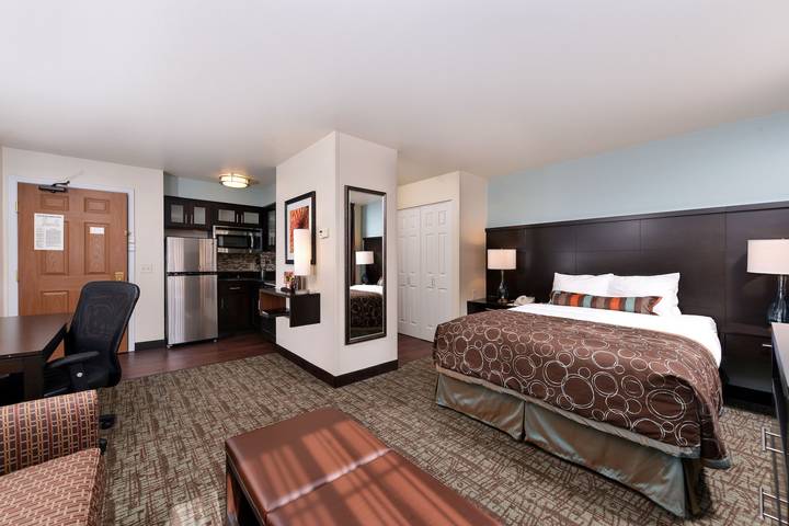 Studio for 4 people, with pool and yard - 1