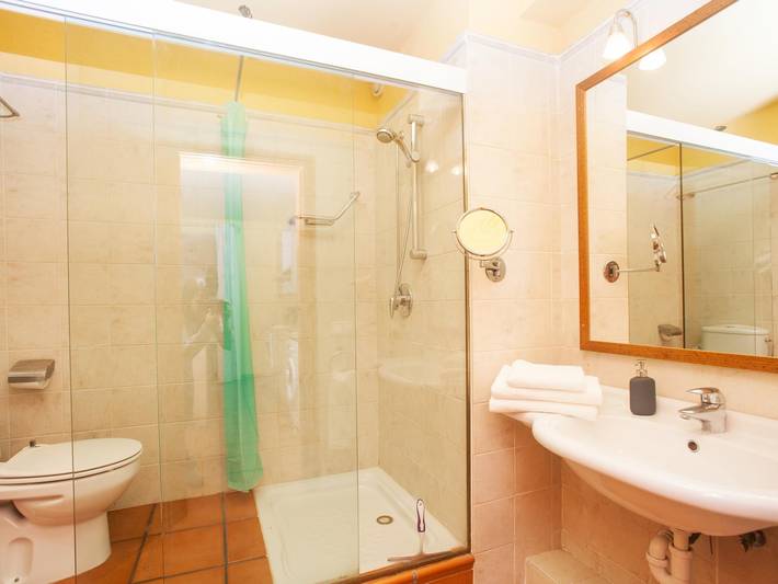 Ferienwohnung für 2 Personen, mit Garten in Girona - 4