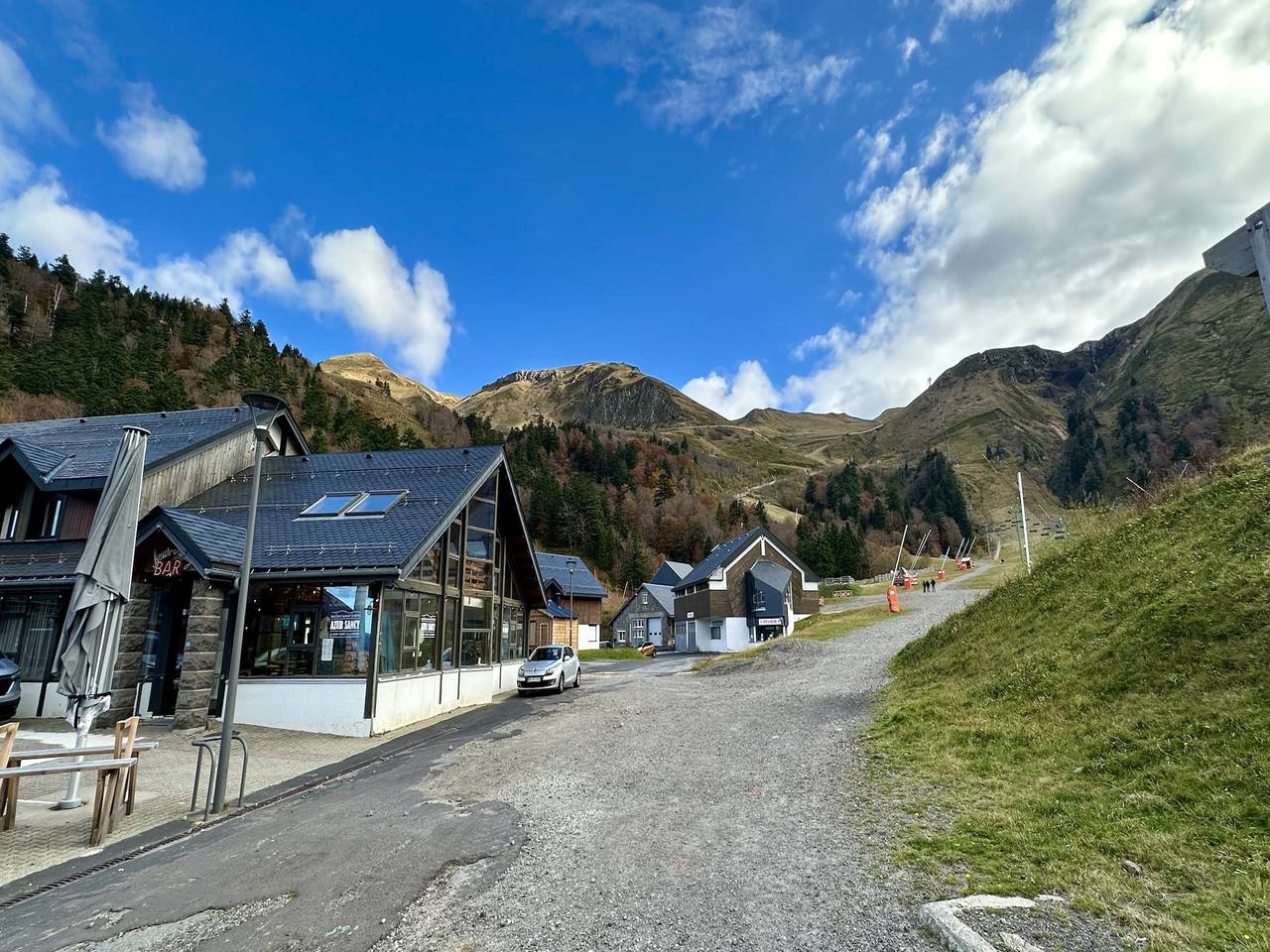 Apartamento entero, Manténgase en las rutas de senderismo in Mont-Dore, Parque Natural Regional Volcans d'Auvergne