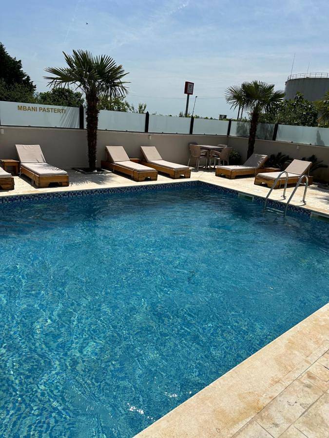 Hôtel pour 2 personnes, avec vue ainsi que piscine et jardin