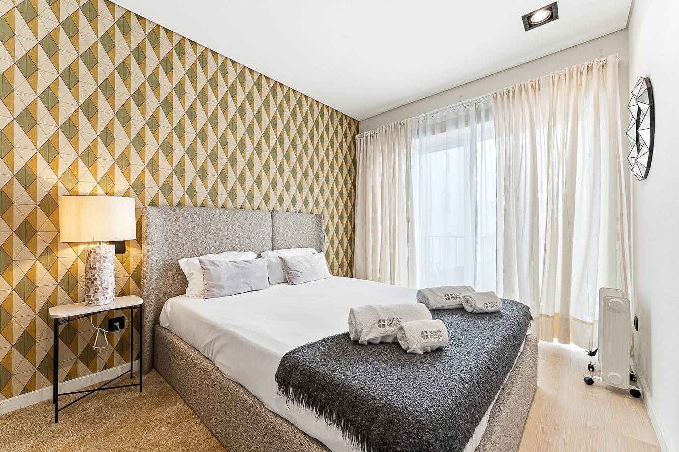 Ganze Wohnung, Ferienwohnung für 6 Personen mit Balkon in Cedofeita, Porto